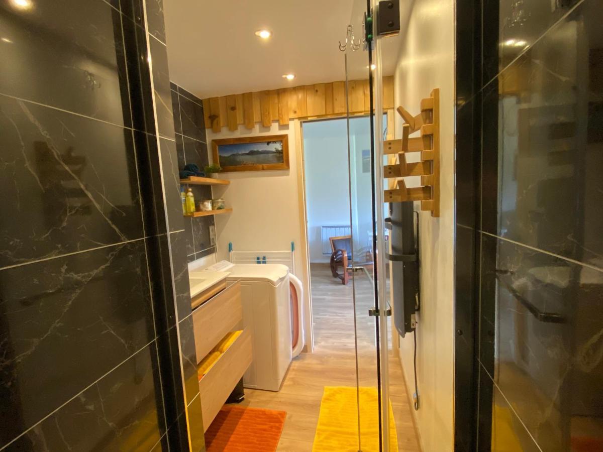 Appartement Au Calme Avec Vue Sur Les Montagnes. ซิวริเย ภายนอก รูปภาพ